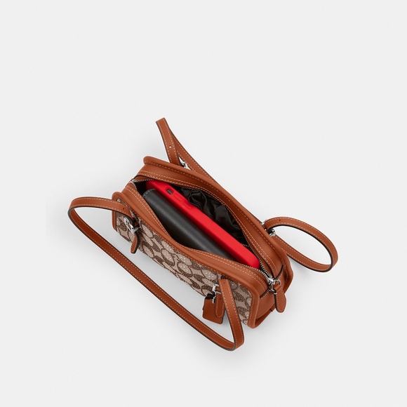 Coach Swing Zip Bag 20 In Crystal Signature Jacquard Purses NWT - Picture 4 of 9